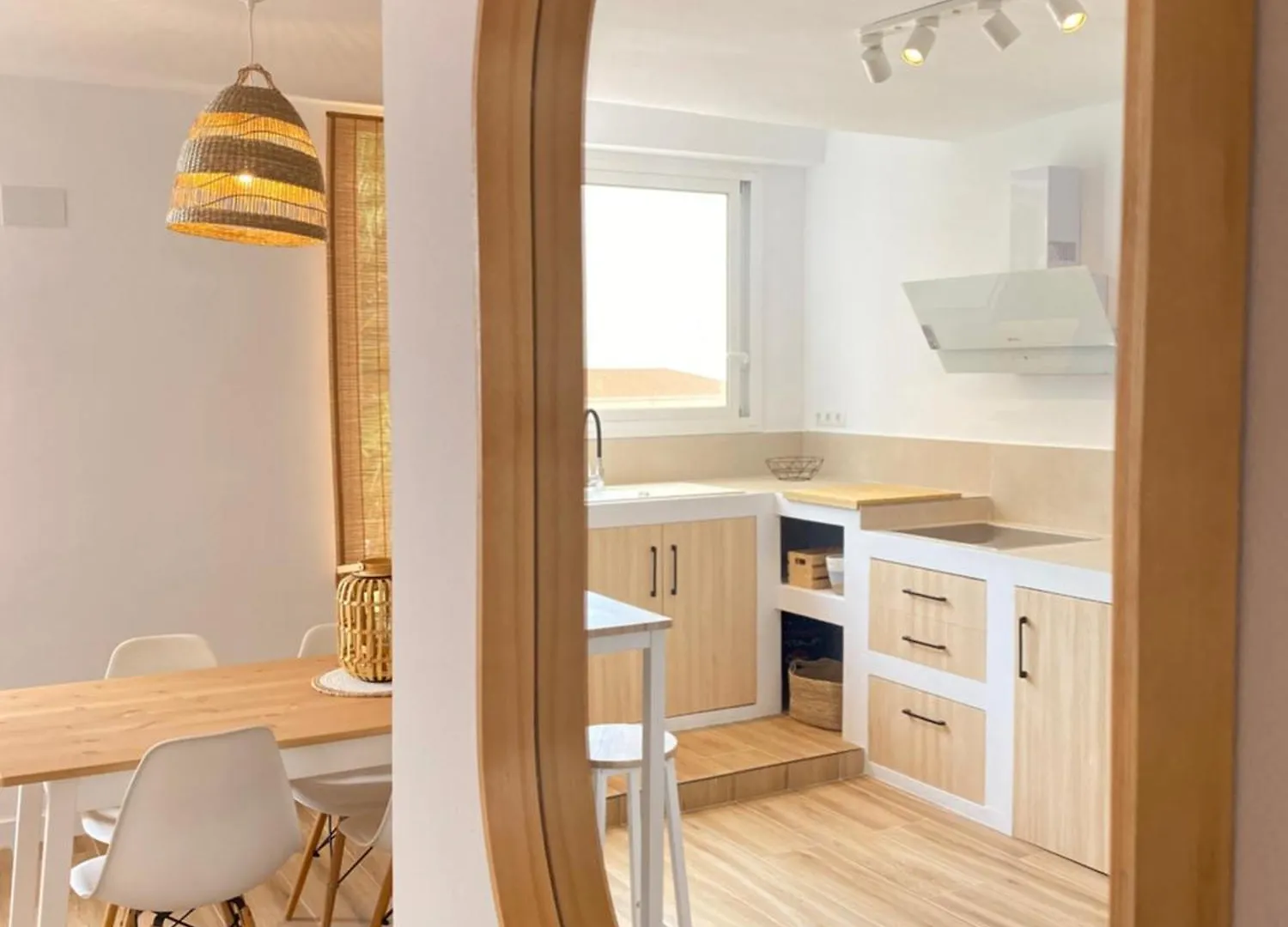Apartamento Moderno Y Espacioso Con Vistas Al Mar Nerja