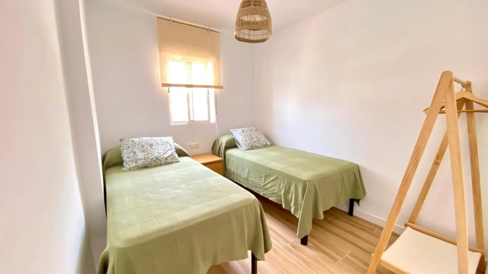 Apartamento Moderno Y Espacioso Con Vistas Al Mar Nerja