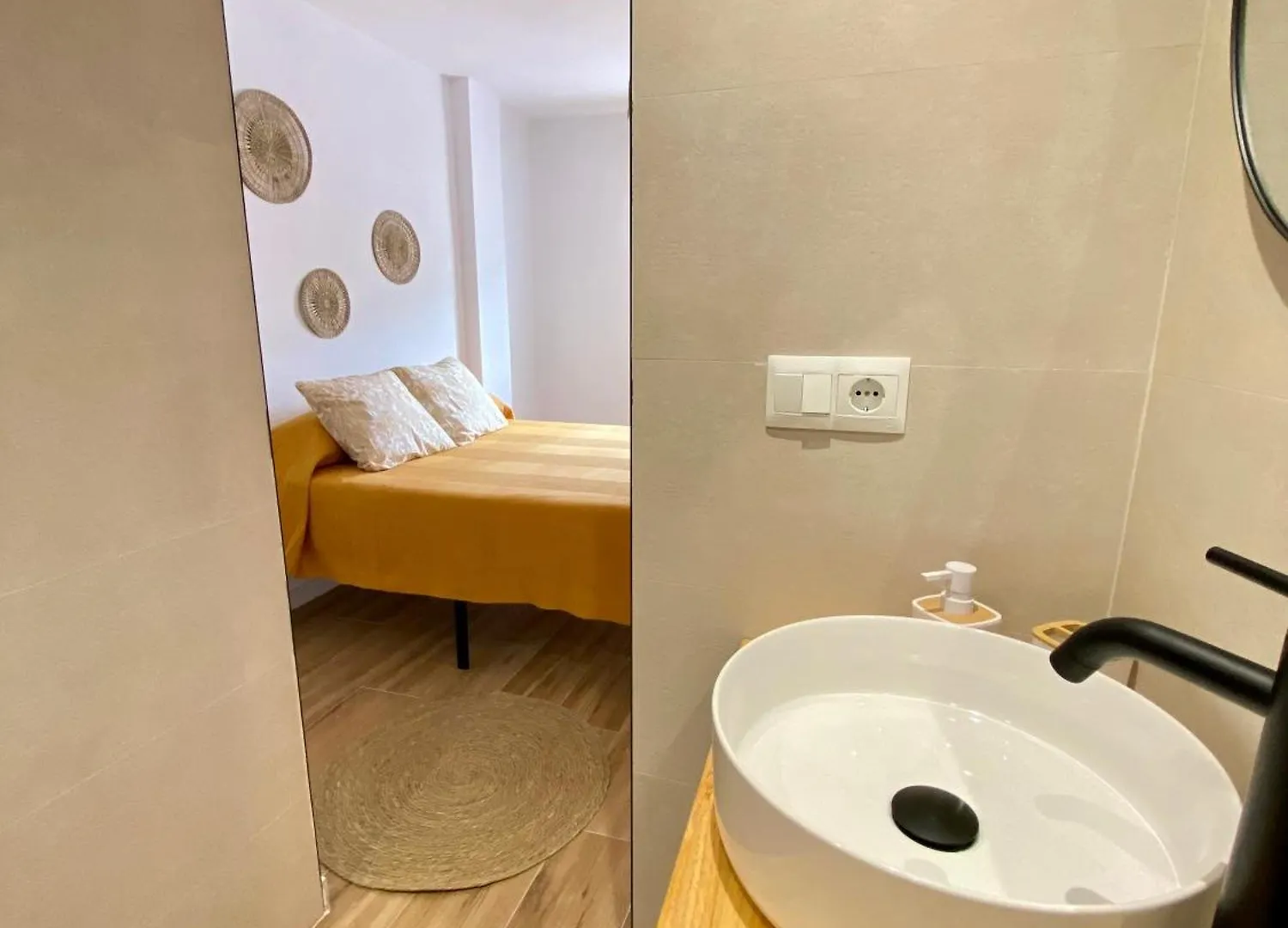 Apartamento Moderno Y Espacioso Con Vistas Al Mar Nerja 0*,