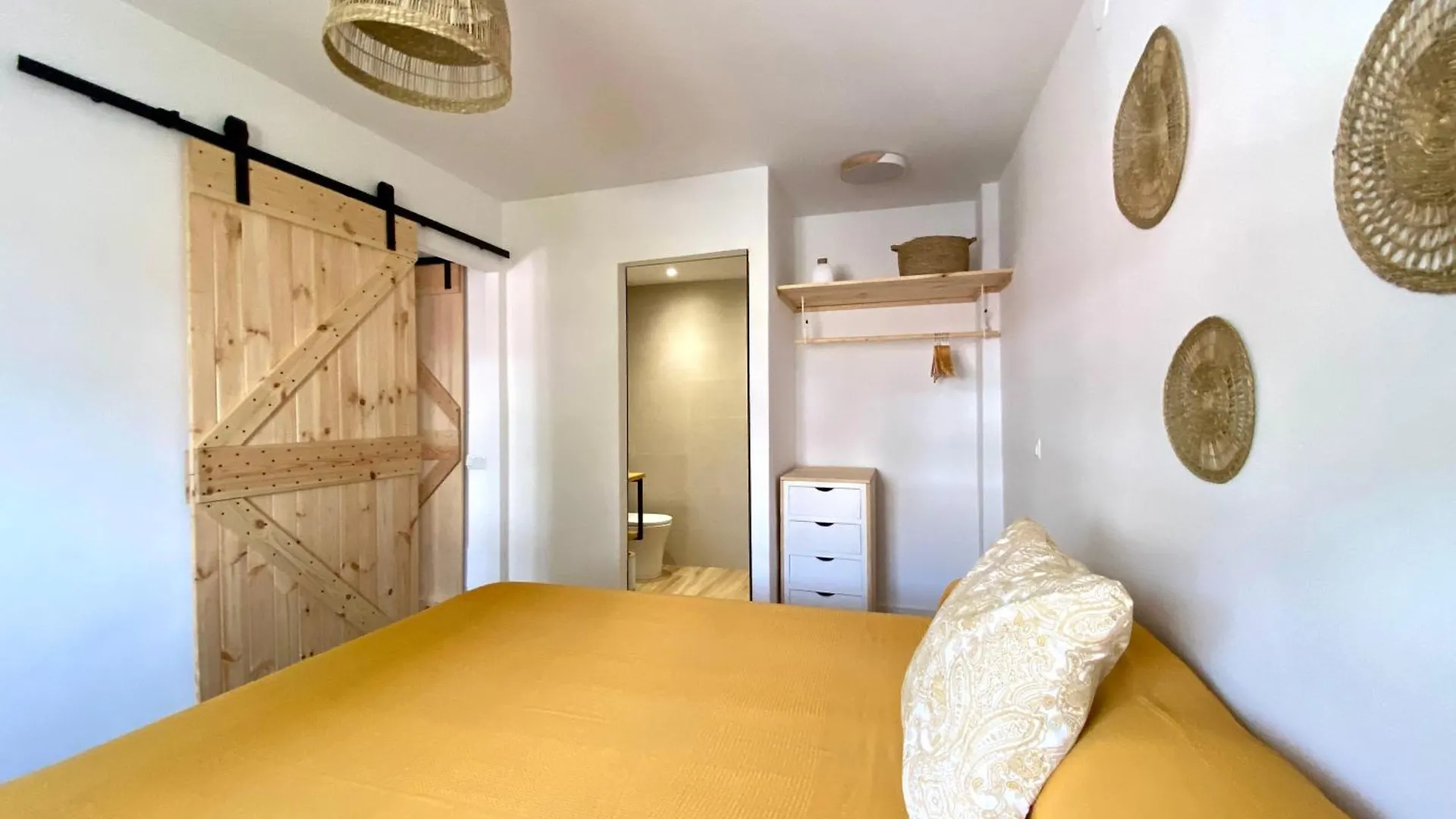 Apartamento Moderno Y Espacioso Con Vistas Al Mar Nerja
