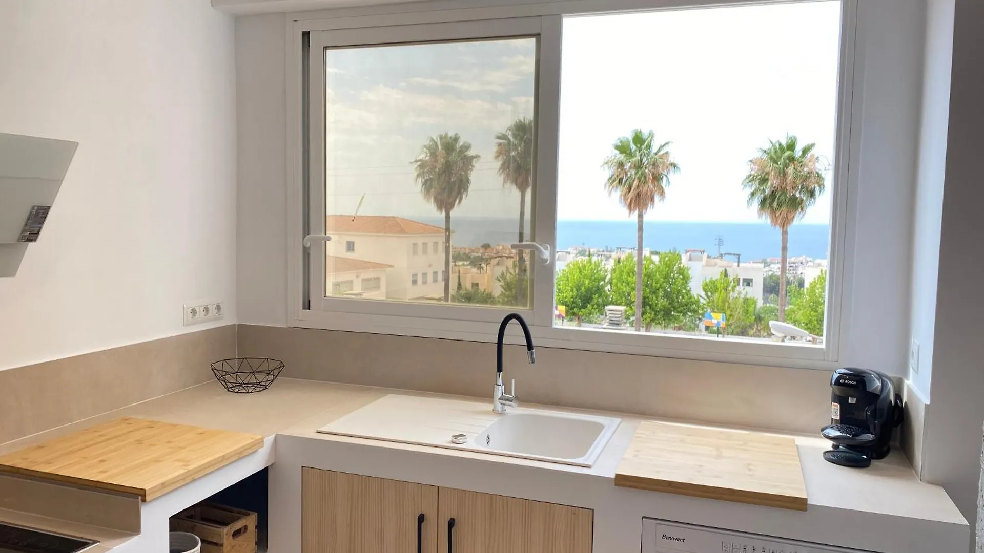 Apartment Apartamento Moderno Y Espacioso Con Vistas Al Mar Nerja